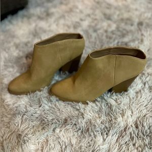 Brash ankle-booties